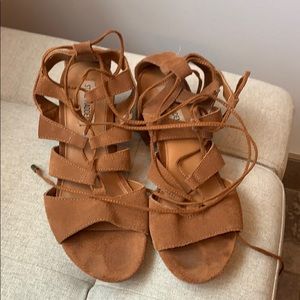 Steve Madden Tie Sandals